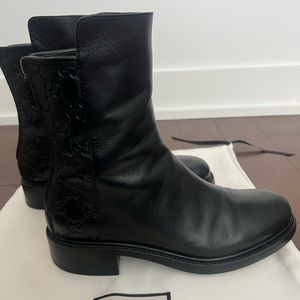 Gucci Black Leather ankle boots